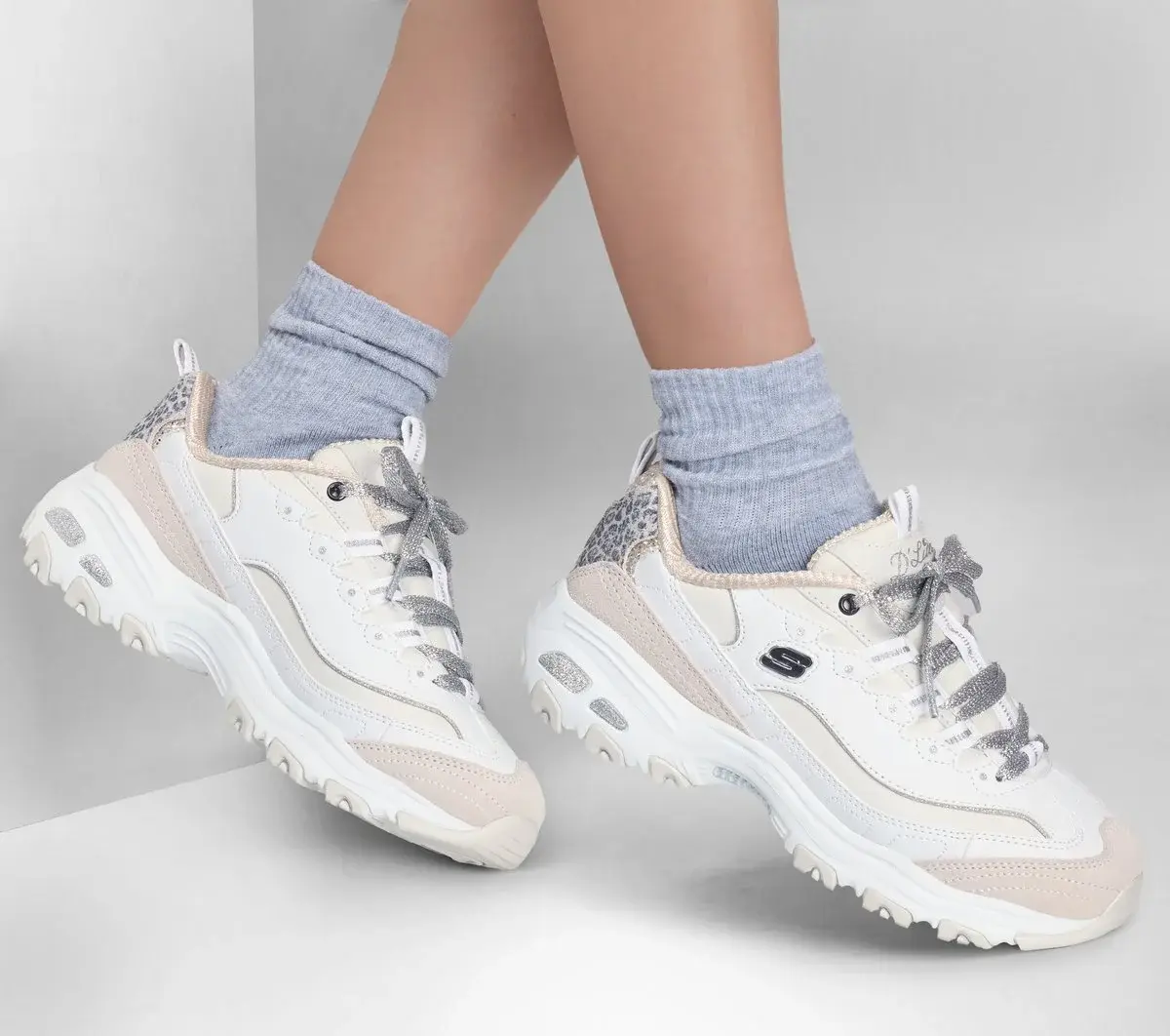 D’Lites – Golden Chic