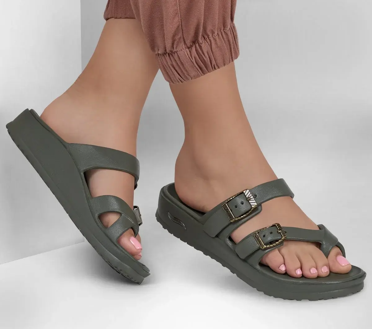 Foamies: Arch Fit Cali Breeze 2.0 – Mohn