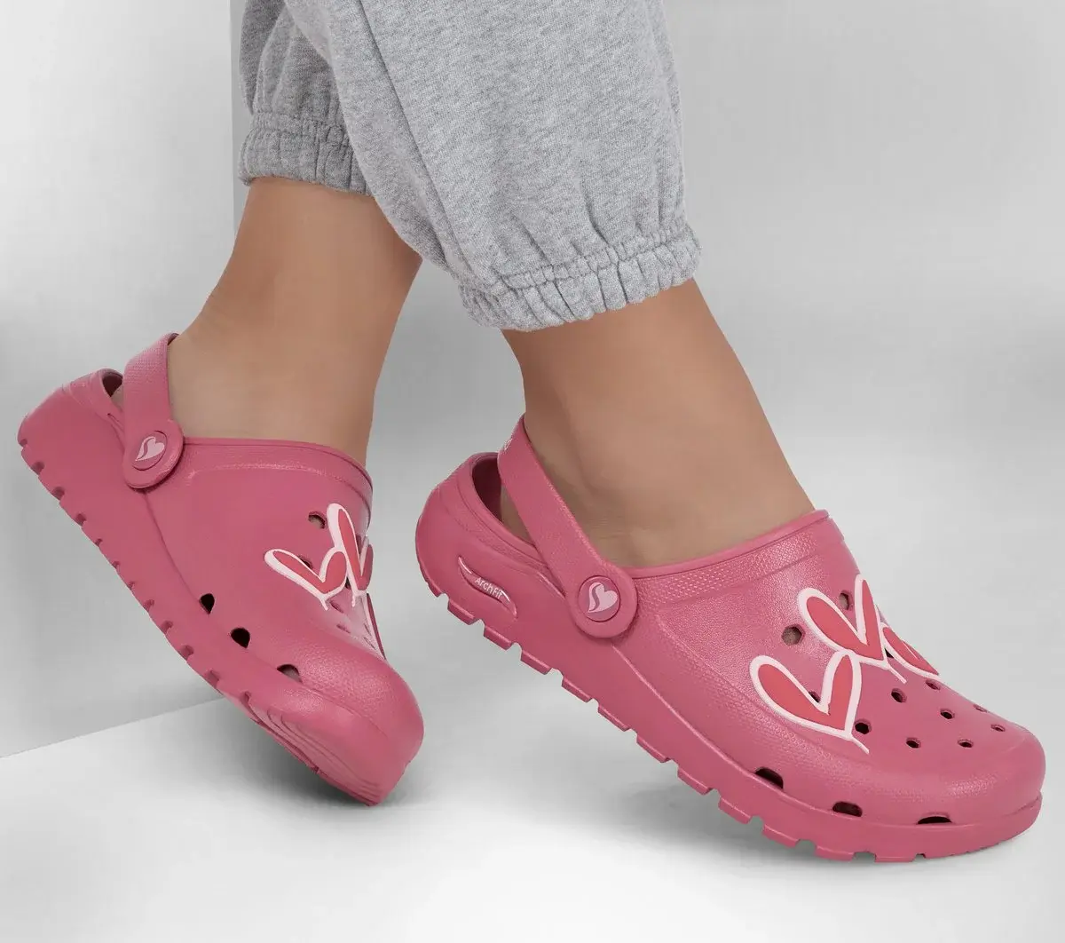 Foamies JGoldcrown: Arch Fit Footsteps – verliebt