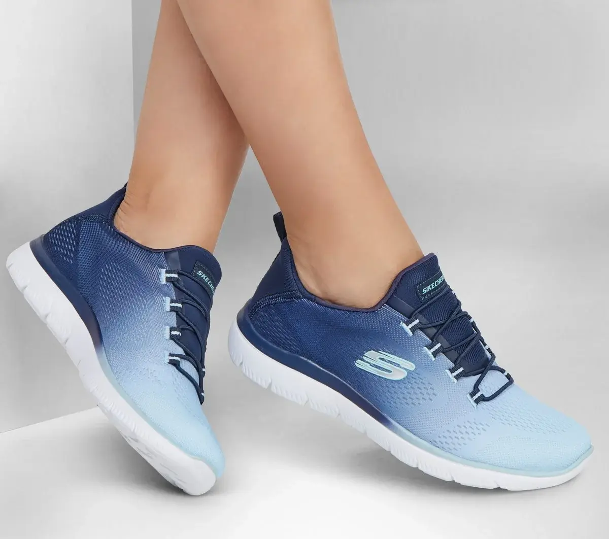 Gipfel – Bright Charmer